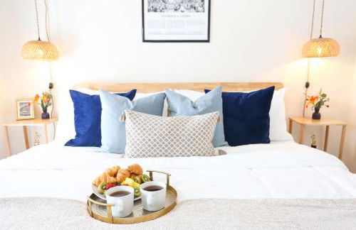 The Champion's Suite Newly Built Upscale Central - Photo 5