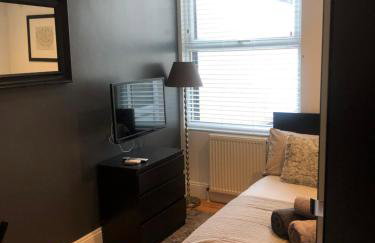 Stylish Studio Room in Trendy Brixton - B - Foto 1