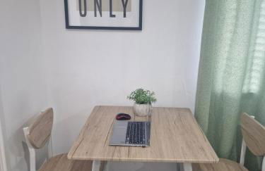 Abdul's Apartment BGH Free Parking - Foto 20