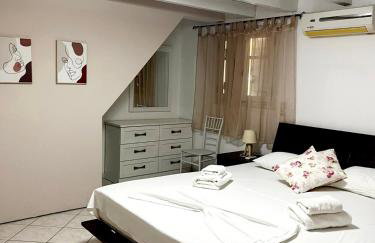 "Villa Kanavos" apts - Photo 10