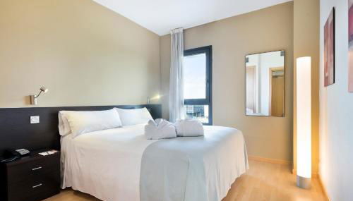 Madrid Airport Suites, Affiliated by Meliá - Foto 3