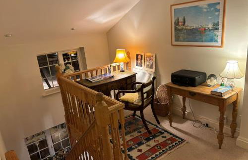 Spacious 4 bed family home near coast - Foto 17