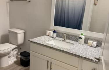 Luxury Resort Living, Pool, BBQ, Fitness Center, 1st Floor, Minutes 2 May Clinic - Foto 9