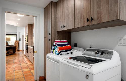 Exclusive Boulders Retreat near Downtown Cave Creek hiking scenic views. - Foto 21