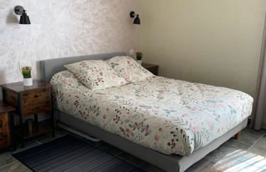 Studio indépendant avec piscine et jardin - Foto 11