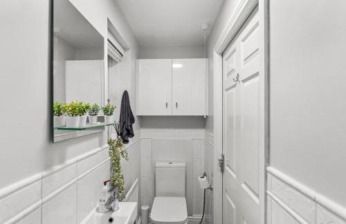 Charming House in Wakefield - Sleeps 6 - Foto 18