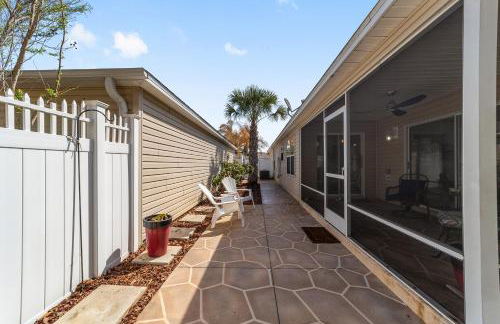 Villages Villa - Prime Location - Fenced Yard - Foto 26