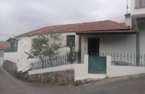 Villa Cantinho dos Avós - Foto 1