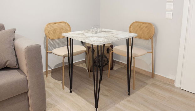 Petralona Gem Hotel-Style Studio Balcony - Foto 4, Servicio de comidas en la habitación