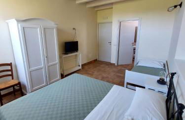 Angelucci Agriturismo con Camere e Agri Camping - Foto 104