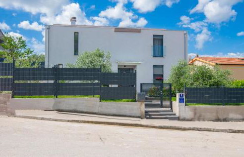 Gorgeous Home In Vrgorac With Wifi - Foto 13