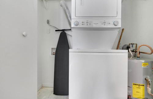 Blueground Downtown Austin pool nr Texas State Capitol ATX-342 - Foto 16