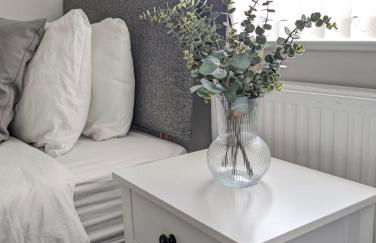 2BR-Gayton Apt-FREE Parking-Fully Equipped-Short, Mid term stays - Foto 9