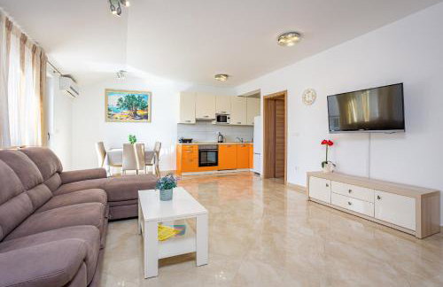 Villa Ana in Central Istria for 12 persons with private saltwater Pool - Foto 3