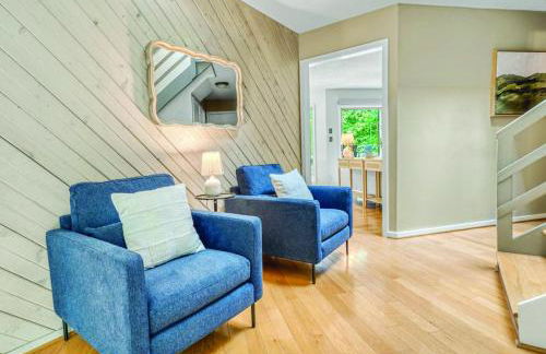 7 Bdrm, Pickleball, Bball, HotTub, FirePit, Golf! - Foto 13