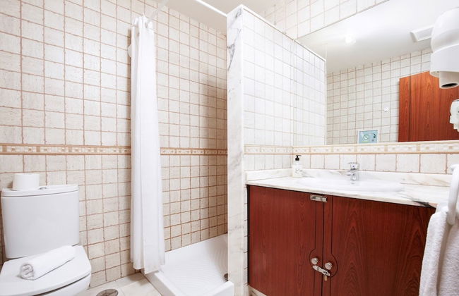 Villa - Sleeps 6 - Pool - Pets Ok - Parkin - Foto 10