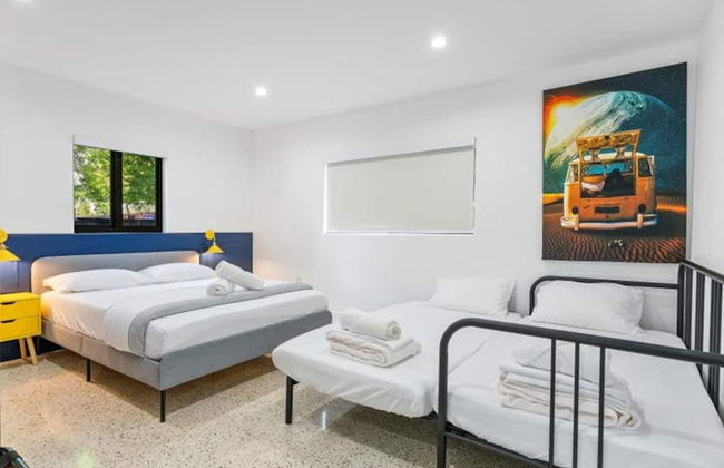 Sleek Modern Miami Getaway With Pool Oasis - Foto 6