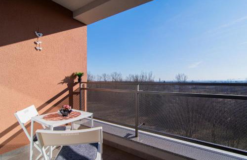 Flexible SelfCheckIns 67 - Zagreb - Loggia - Brand New - Luxury - Garage - Foto 6