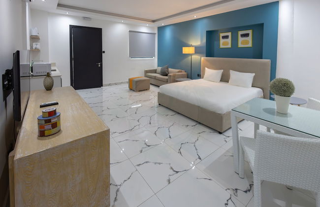 O'Beach Boutique Studios - Photo 13