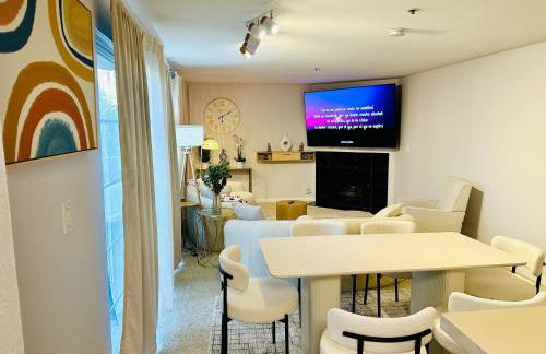 Mid-City Charm 2BR Near LAs Hotspots! - Foto 7