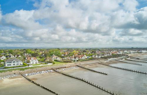 Sun Beach House - Photo 7