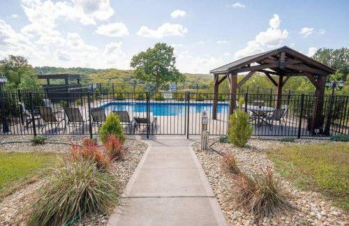 Serenity Ridge- Scenic Luxury Log Estate Getaway - Foto 34