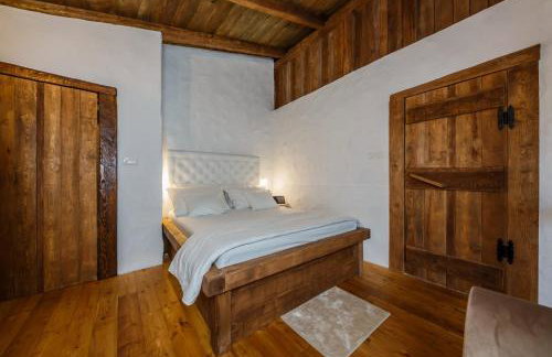 Rustic villa Radosic with indoor pool - Foto 23