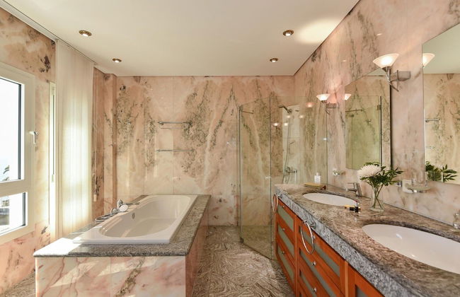 Belvilla by OYO Villa Doramas 12 pax - Foto 22