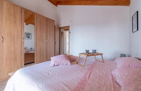 Amazing Home In Nedescina With Wifi - Foto 22