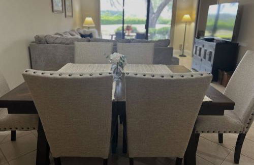 Newly Listed! 20 Percent Off! Golf and Tennis Community Retreat - Foto 24