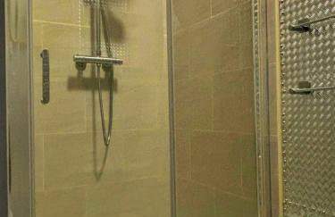 Near City-Birkenhead rooms for 5 - Foto 3