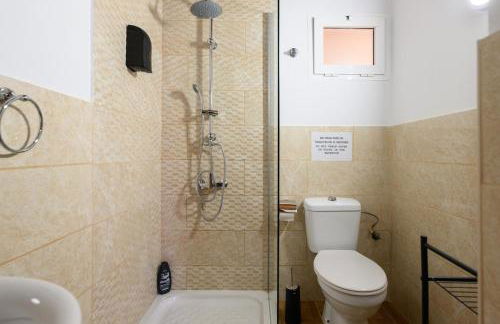 Coquete Apartment,Near Airport,Balcony,Cozy - Photo 7