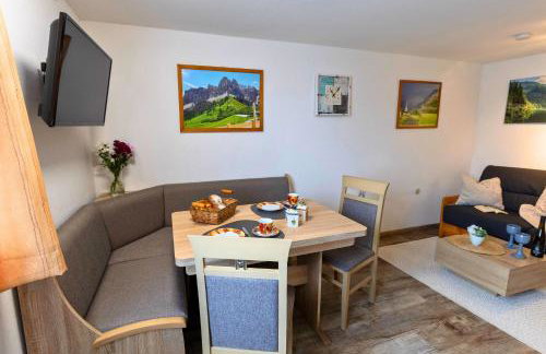 Haus Hindelang - 2 FeWos mit Zugspitzblick, inkl Königscard, gratis Parken & WLAN, Self Check-In, 5 Minuten ins Zentrum - Foto 28