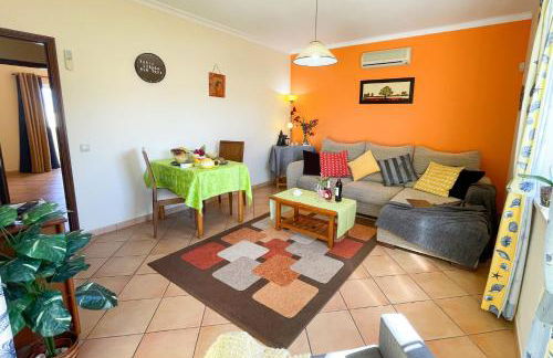 VILLA EBER - independent 1 & 2 bedroom apartments, pool, air con, fast Wi-Fi, near old town of Albufeira and beaches - Foto 33