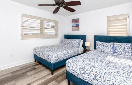 Beachfront 3-Bed I Location! Stunning Sunsets - Foto 11