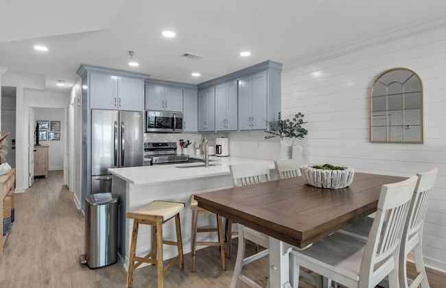 Gulf-front in Destin! Community Pool, Minutes to Beach - Foto 9