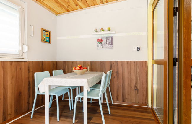 2 bedroom House in Siófok with garden and hot tub - Photo 19