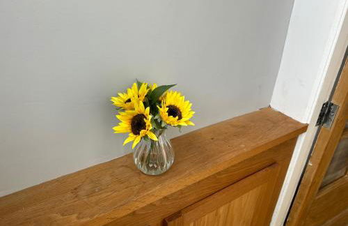 Entire Seaside Home 6 Private BedRooms Sleeps 10,4 Minute Walk To Station - Foto 34