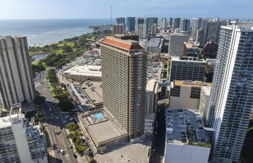 Ala Moana Hotel 2026 near beach King bed - Foto 19