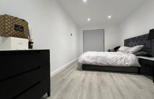 1 Bedroom Apartment By Brookland Stays Serviced Accommodation Short Lets Essex With Free WIFI - Foto 9