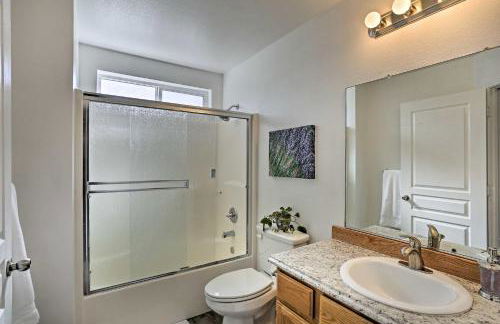 Centrally Located Mt Shasta Home with Deck! - Foto 18