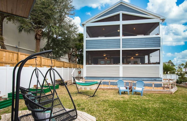 Bayside Bohemia - Photo 8