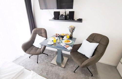 HH 06 by ROCKCHAIR - SUPERHOST Status - Modernes Apartment mit sonnigem Balkon & premium Boxspringbetten in Winterhude - Hamburg Top Geheimtipp - Foto 11