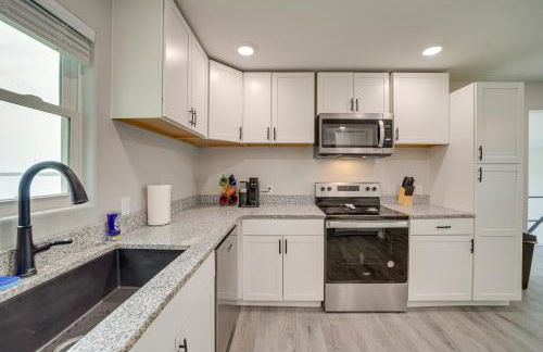 Waterfront Grove Retreat with Dock Cedar Ridge - Foto 21