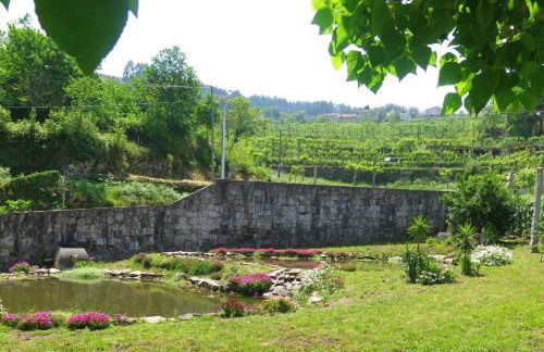 Beautiful villa in Póvoa de Lanhoso with pool and garden - Foto 64
