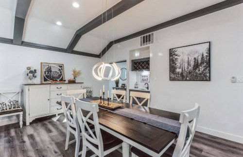 RiverEdge Haven Hot Tub, 5 Beds, Kayaks Near ND - Foto 18