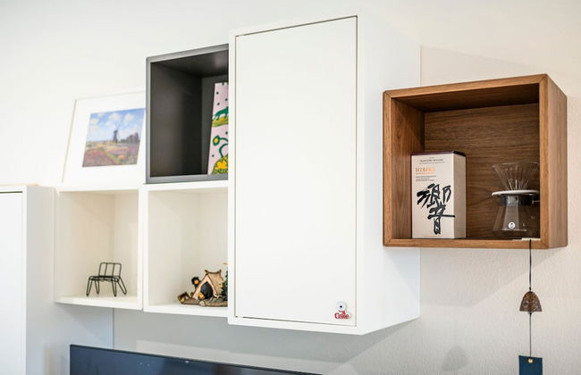 Chic Modern Retreat With Stunning Views - Photo 39