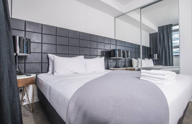 2bed Apartment! Modern Home for 4 at Chatswood - Photo 4