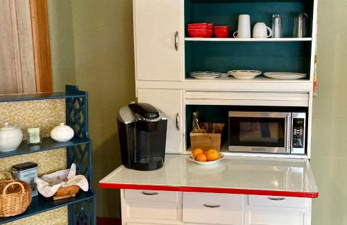 Spooner House - Photo 5