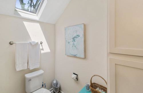 Apt with heated garage Libertyville Near Naval Base - Foto 12